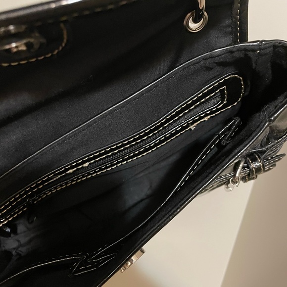 NWT - Franco Sarto Black Faux Patent Leather Shoulder Bag - Picture 3 of 3